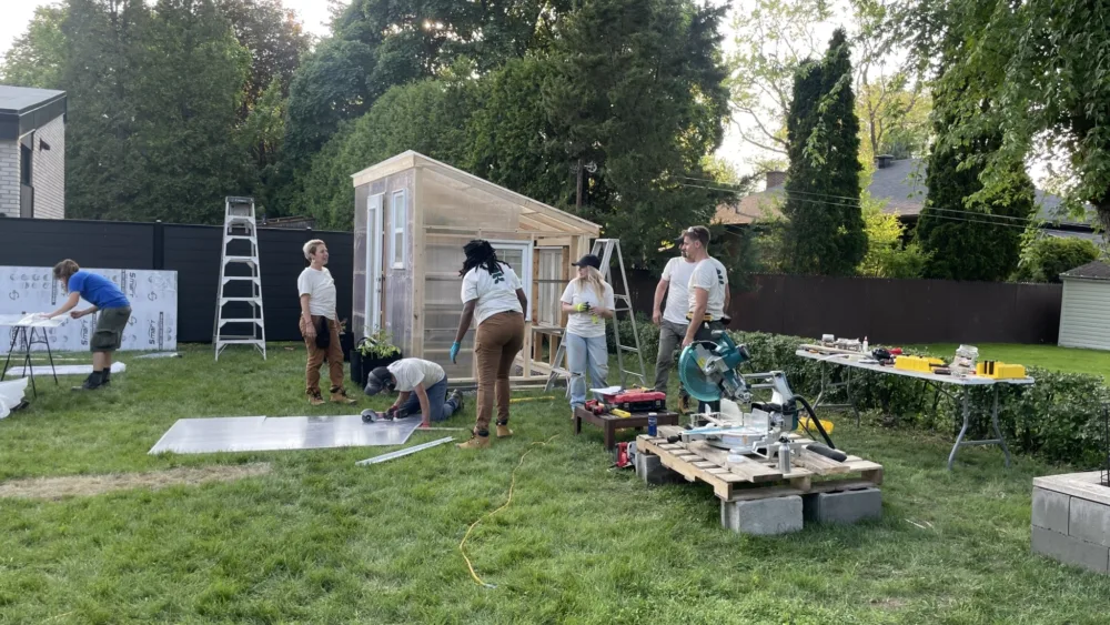 Les Décarbonés S01 Construction usagée serre 8